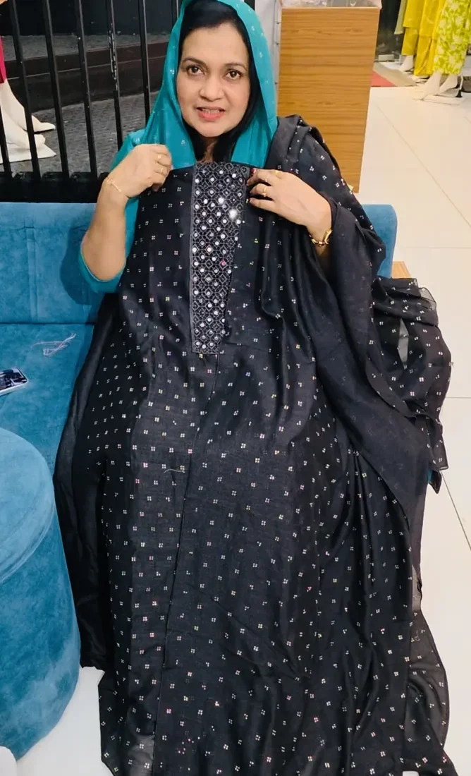 Black- Unstitched Churidar Set